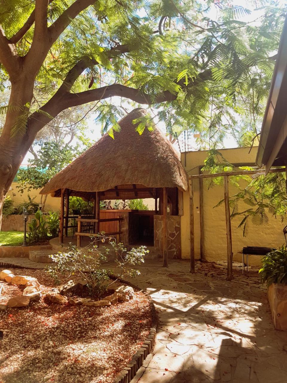 Hotel Pension Steiner Windhoek Eksteriør bilde