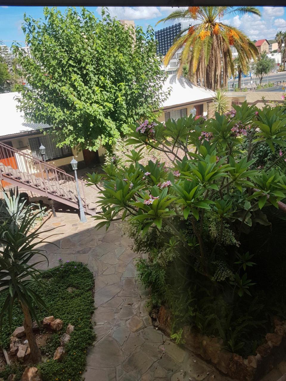 Hotel Pension Steiner Windhoek Eksteriør bilde